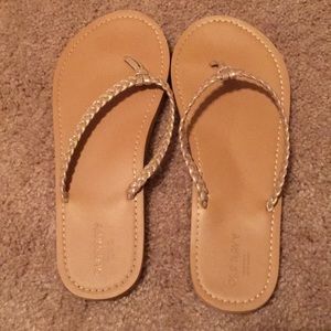 Old navy flip flops.